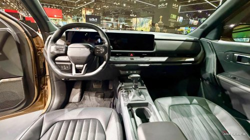 What makes the Kia Seltos feel like a smaller Telluride