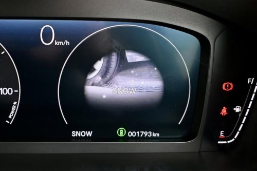 ファン待望?3年ぶりの日本復帰を果たしたホンダ「CR-V」に乗る!