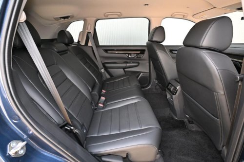 ファン待望?3年ぶりの日本復帰を果たしたホンダ「CR-V」に乗る!