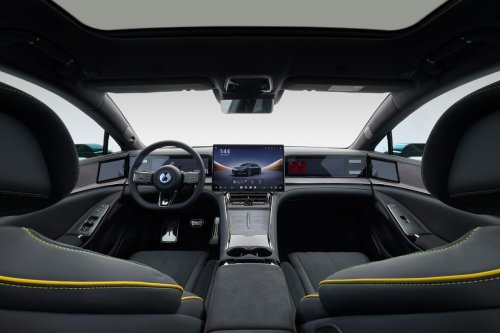 BYD, BYD desata su artillería pesada en Europa: el nuevo Denza Z9GT es un 'shooting brake' de 100.000 euros que se carga en 9 minutos