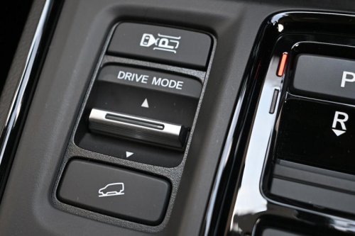 ファン待望?3年ぶりの日本復帰を果たしたホンダ「CR-V」に乗る!