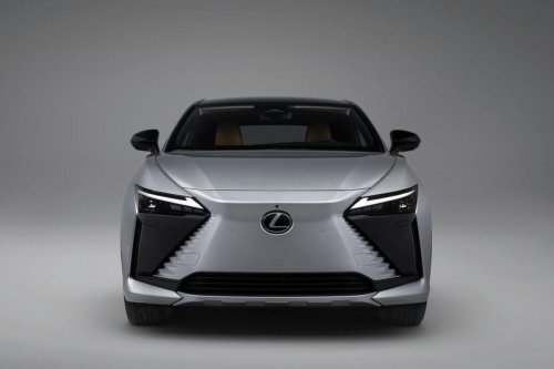 Lexus drops extremely affordable lease offer on RZ for CA residents