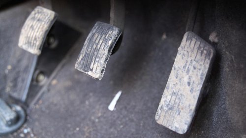 6 beginner tips to learn manual transmission shifting