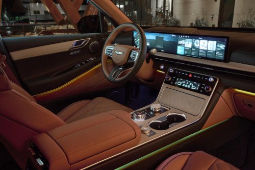 The 4 best luxury infotainment systems made today