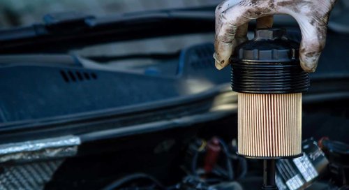 Esta pieza de 10 euros puede evitarte una avería de 2.000 euros: un mecánico avisa a los conductores