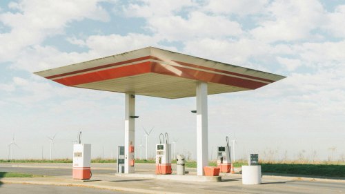 20 reasons it’s time to give up the highway (and stick to local roads)