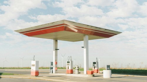 20 reasons it’s time to give up the highway (and stick to local roads)