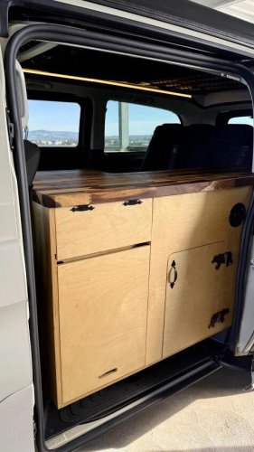 Mercedes-Benz | 2021 Mercedes-Benz Metris for sale