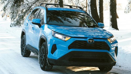 10 reasons a RAV4 is still a smart choice &amp; 10 reasons you should forget about it