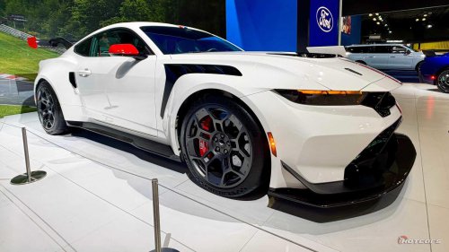 Ford shows Dark Horse SC and GTD Spirit of America at New York Auto Show