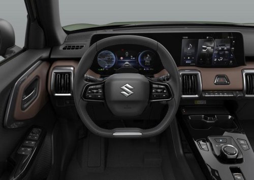 Me he subido al primer Suzuki eléctrico de la historia, un coche honesto pero con detalles que pulir