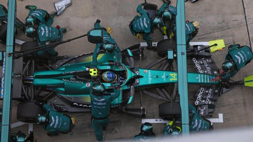 Aston Martin | 4 segundos por vuelta y un coche roto: los números que explican el desastre del Aston Martin AMR26