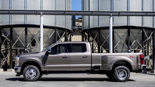 Ford, Ford recalls 422,000 vehicles over failing windshield wipers