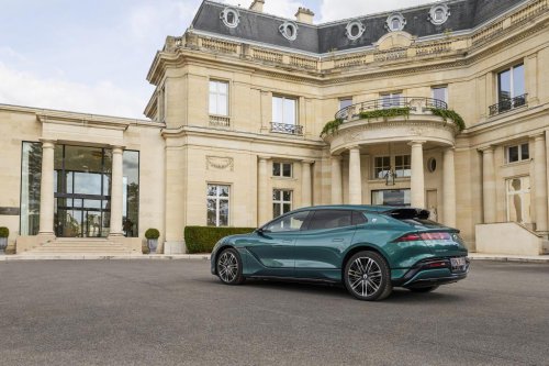 Denza irrumpe en Europa: así son sus nuevos eléctricos premium que desafían a Tesla y Mercedes