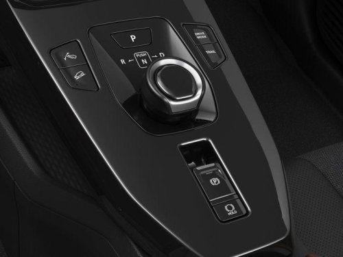 Me he subido al primer Suzuki eléctrico de la historia, un coche honesto pero con detalles que pulir