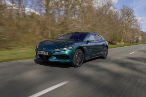 Denza irrumpe en Europa: así son sus nuevos eléctricos premium que desafían a Tesla y Mercedes