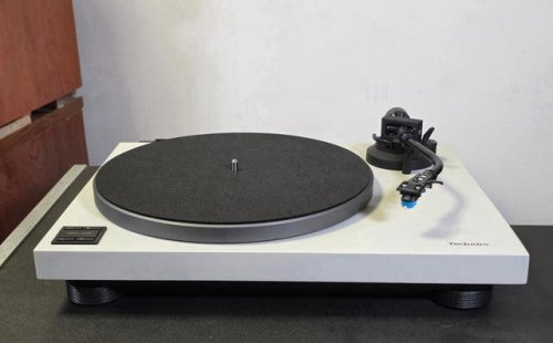 Technics SL-40CBT, análisis: la leyenda de la tracción directa se pone a prueba frente al ritual sin cables