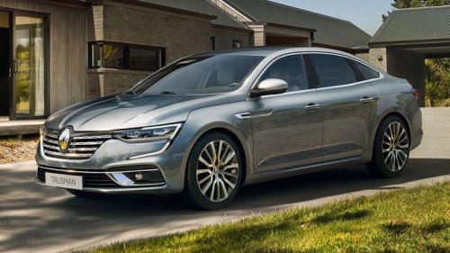 Pere Navarro quiere acabar con el coche diésel, pero el jefe de la DGT sigue usando uno