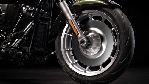The laid-back V-twin that doesn’t feel like a compromise