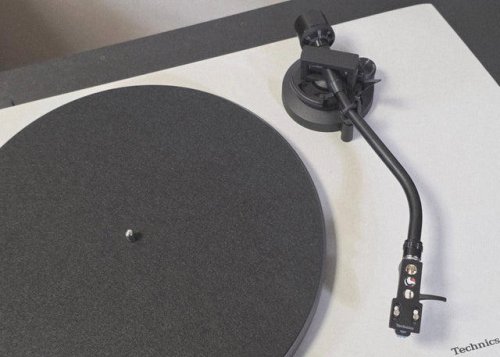 Technics SL-40CBT, análisis: la leyenda de la tracción directa se pone a prueba frente al ritual sin cables