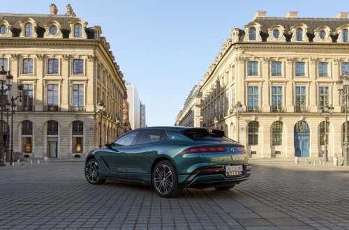 Denza irrumpe en Europa: así son sus nuevos eléctricos premium que desafían a Tesla y Mercedes