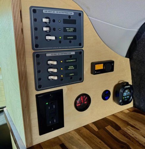 Mercedes-Benz | 2021 Mercedes-Benz Metris for sale