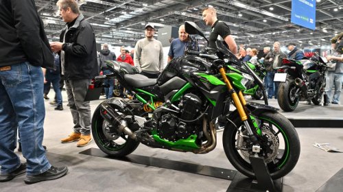 12 overpowered motorcycles beginners should steer clear of