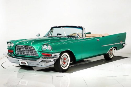 Chrysler, The original muscle car: How the 1955 Chrysler C-300 made history