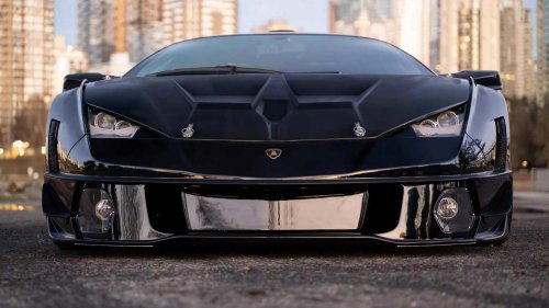 Bruce Wayne would absolutely daily this Liberty Walk-tuned Lambo