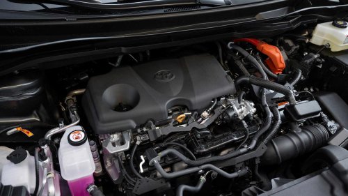 Toyota, The 2025 Toyota Sienna is built for families who hate minivans