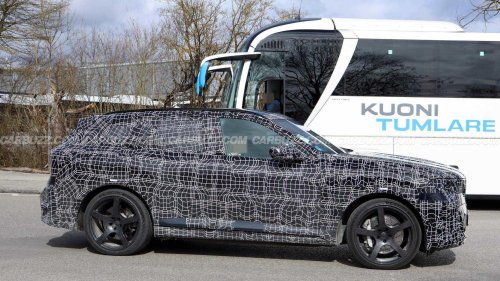 BMW, SUV, Spied: BMW iX5 SUV prototype looks like it's been working out at the gym