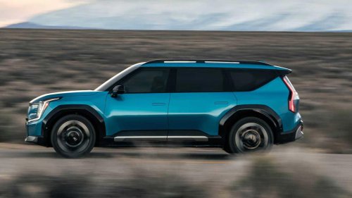 Subaru, Kia, Kia EV9, New Subaru Getaway vs. 2026 Kia EV9: Family SUVs Compared