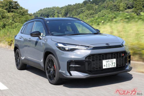 もはやエコカーの枠を超えた? 199馬力のカロクロGRスポーツと「軽さが正義」のスイフト 対照的な2台が魅せたハイブリッドの新境地