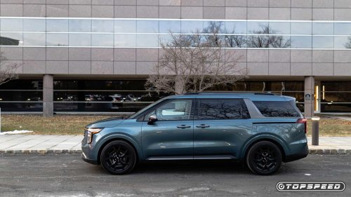 Toyota, The 2025 Toyota Sienna is built for families who hate minivans