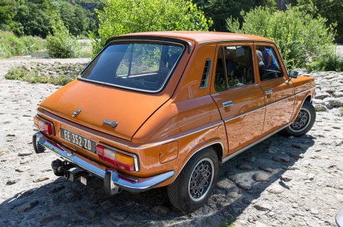 10 cars that robbed others of their glory