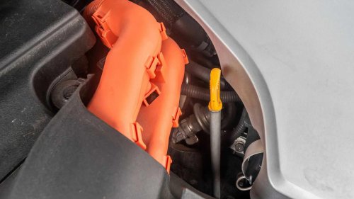 Lexus LS600h review: World's first V8 hybrid sleeper under $8K