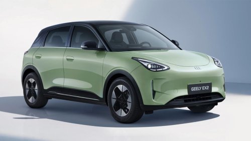 Geely, BYD, Geely quiere meter en un lío al Renault 5 con su nuevo eléctrico para 2026, y BYD no le quita ojo