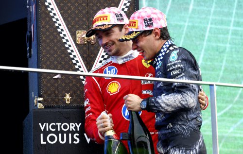 Leclerc escala en Ferrari