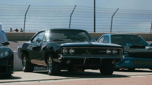 Big displacement vs high revving engines, which one defines performance?