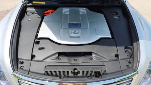 Lexus LS600h review: World's first V8 hybrid sleeper under $8K