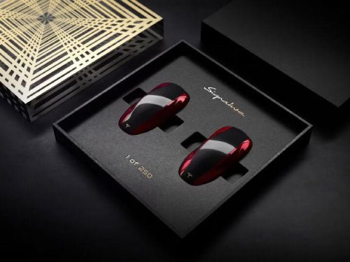 Tesla, Tesla sends Model S and X to the grave with signature edition specials