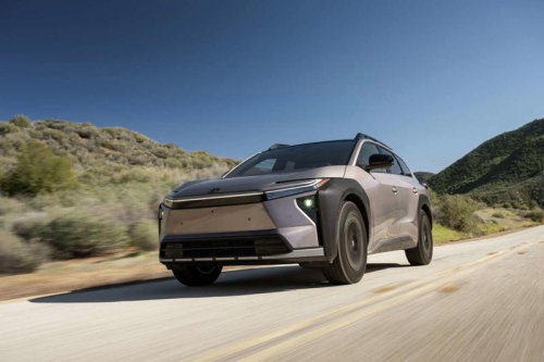 EV interest rises with gas prices, but new car sales still lag