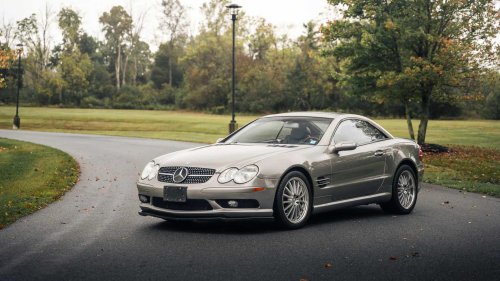 Mercedes SL600: First production car to break 700 pound-feet