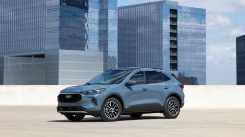 Ford, SUV, Ford's only plug-in hybrid SUV in America is ideal for those who refuse to go electric