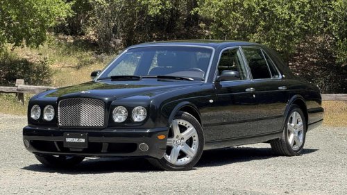 Mercedes SL600: First production car to break 700 pound-feet