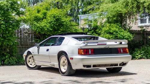 Lotus Esprit V8: The forgotten supercar that beat the 911 Turbo