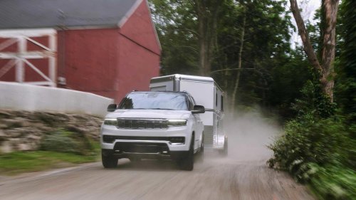 SUVs that can tow 7,000 pounds - and more
