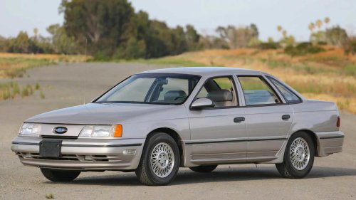 Ford Taurus SHO: The family sedan with a supercar engine