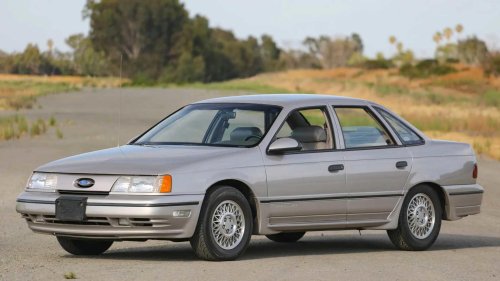 Ford Taurus SHO: The family sedan with a supercar engine