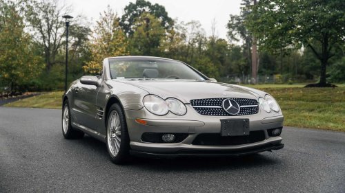 Mercedes SL600: First production car to break 700 pound-feet